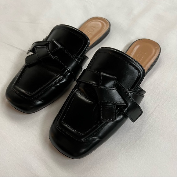 Loewe Leather Flats - Picture 12 of 14